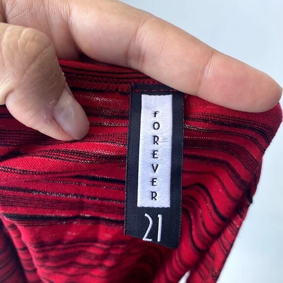 Forever 21 Vintage Womens Red Sleeveless Striped Basic Iridescent Tank Top - Picture 7 of 7